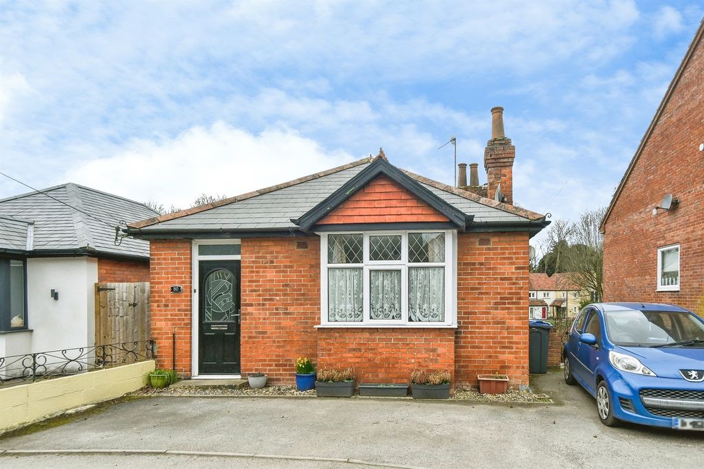 Property photo 1 of 18