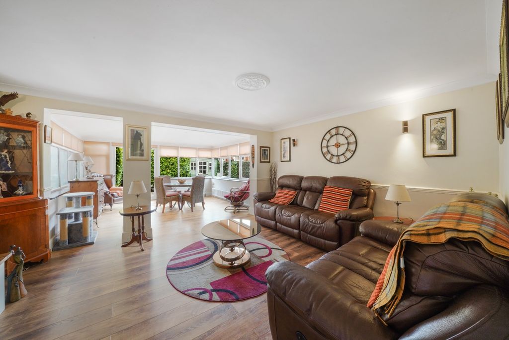 Property photo 2 of 16 5060153