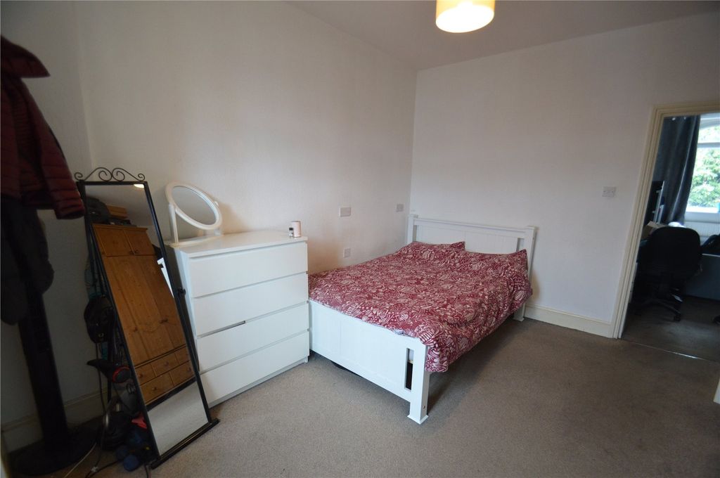 Property photo 2 of 5 Picture No. 01