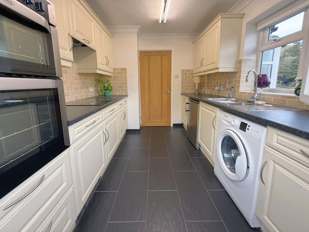 Property photo 3 of 21 Img_1687.Jpg