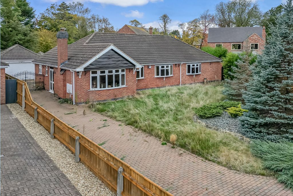 Property photo 2 of 20