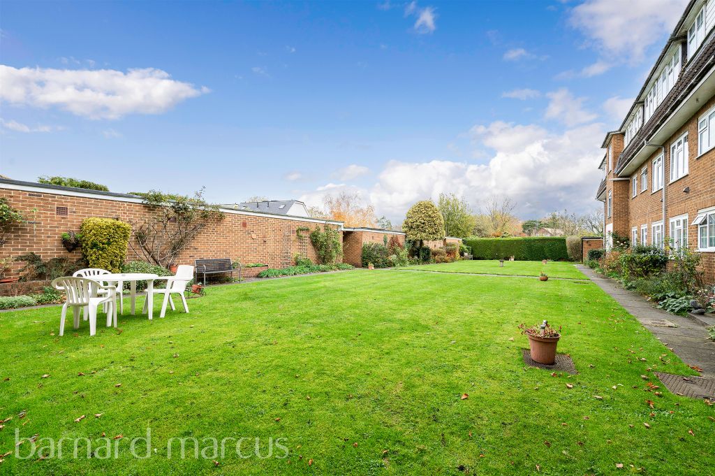 Property photo 2 of 6