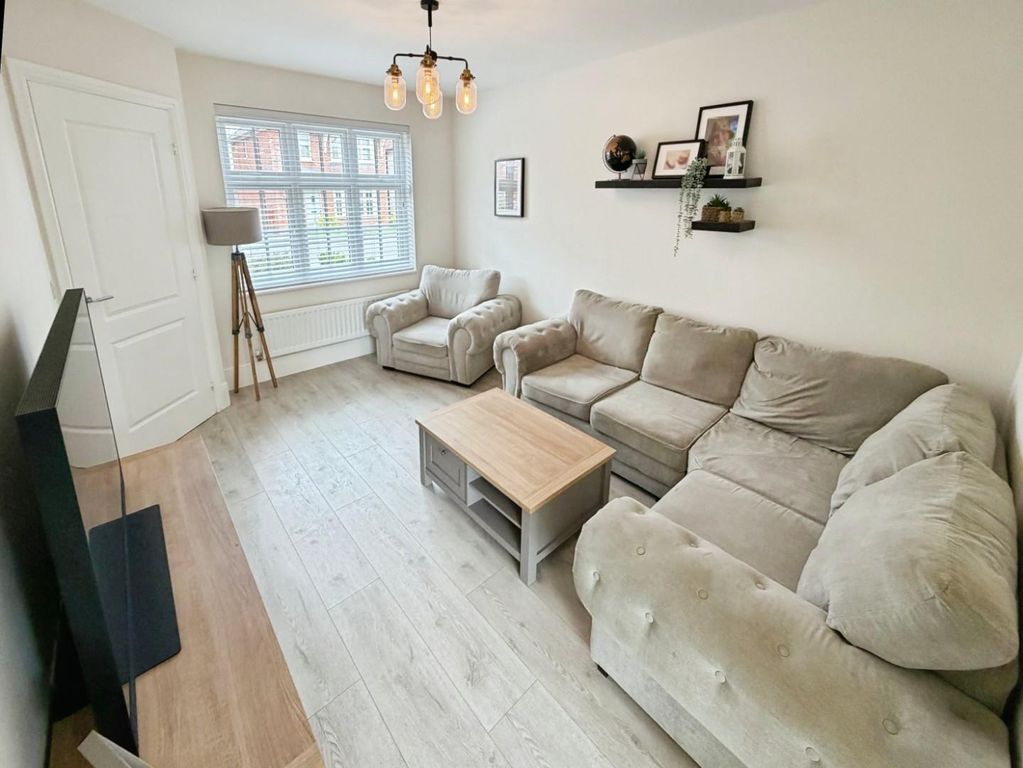 Property photo 2 of 46 8B6759Bf-1-46Ec-A7F0-10Bc8A801275-6724-0000029A451