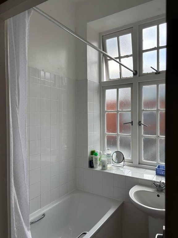Property photo 2 of 4