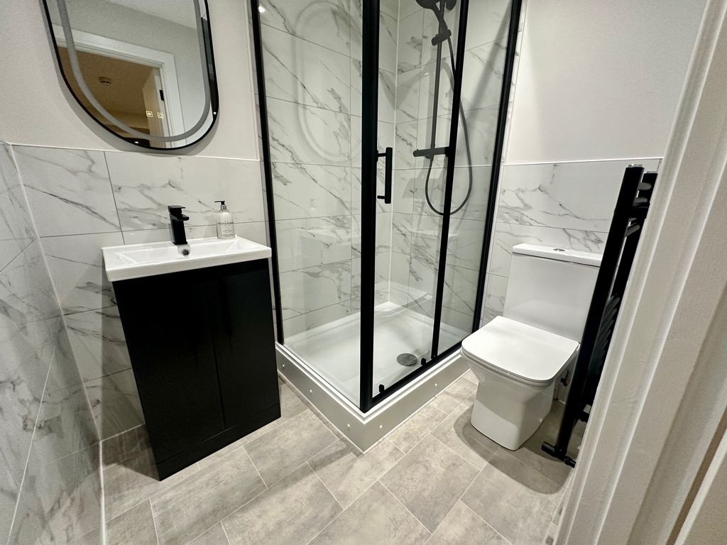 Property photo 2 of 14 Image