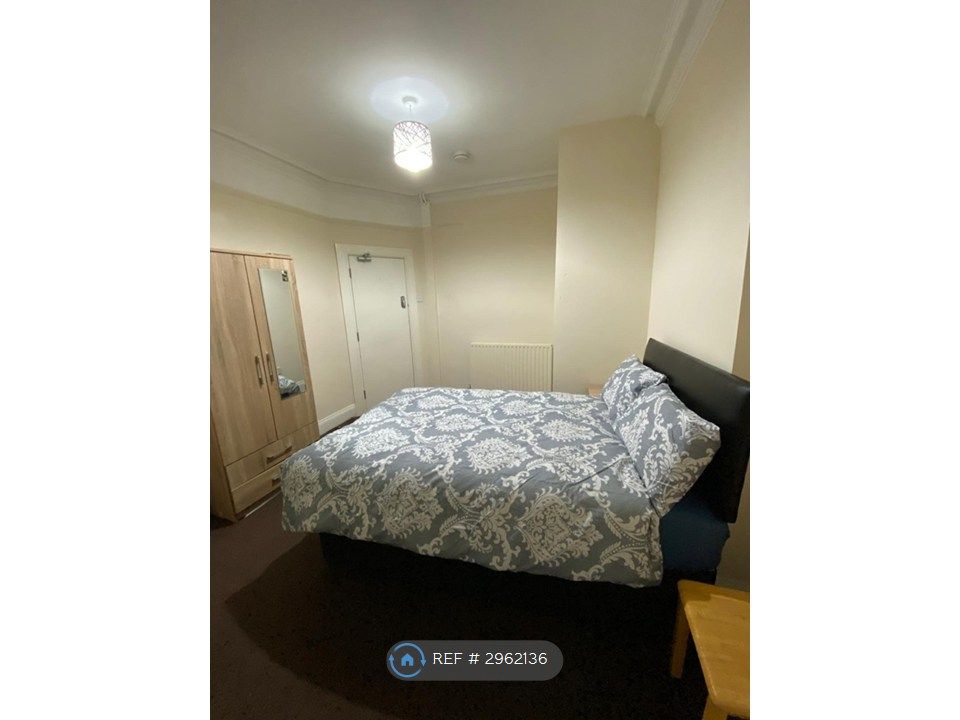 Property photo 2 of 3