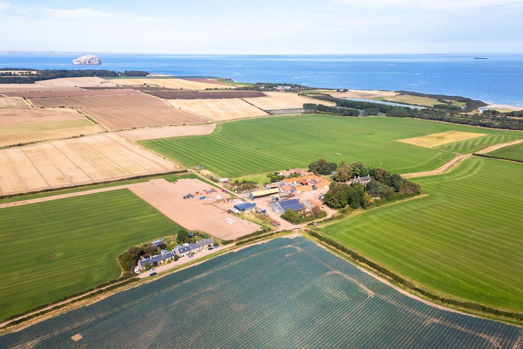 Property photo 2 of 20 Drone-3