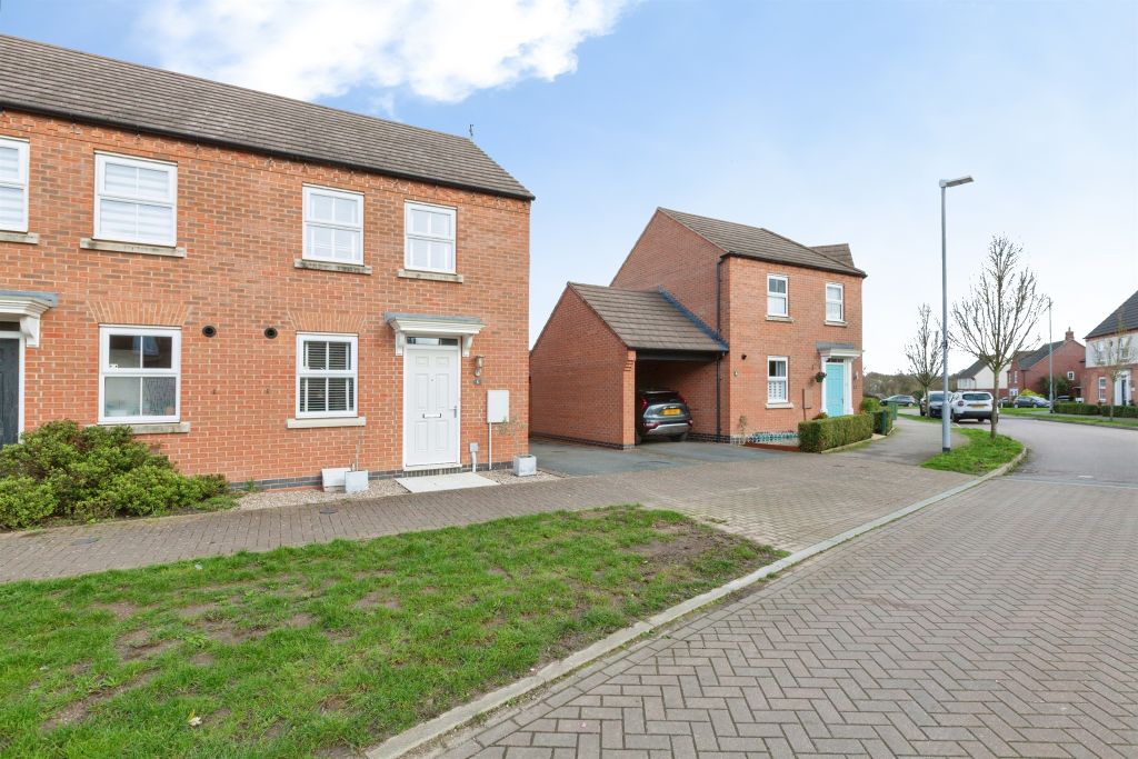 Property photo 2 of 18