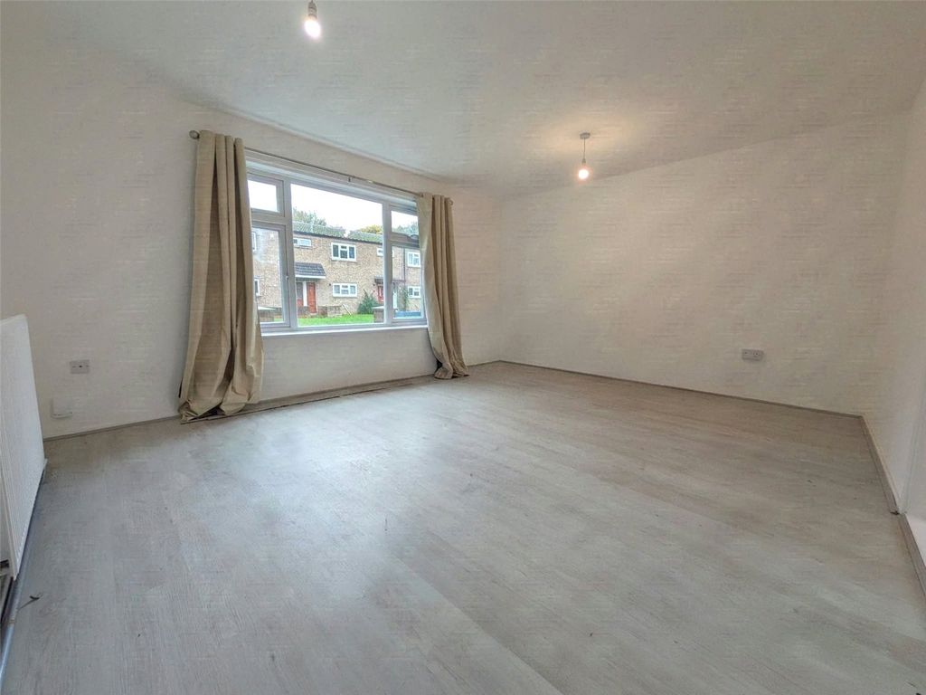 Property photo 3 of 13 Picture No. 07