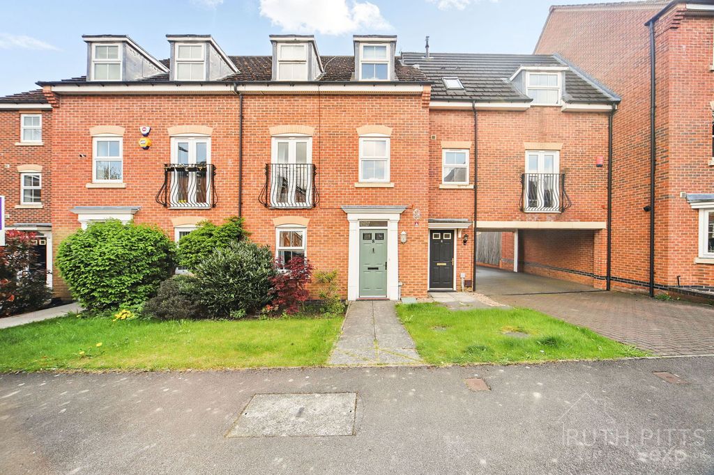 Property photo 1 of 35