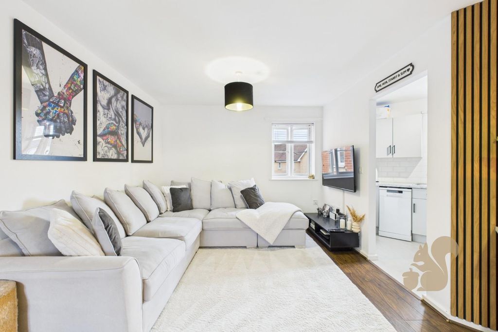 Property photo 3 of 15 Cam05565G0-Pr0013-Still017.Jpg