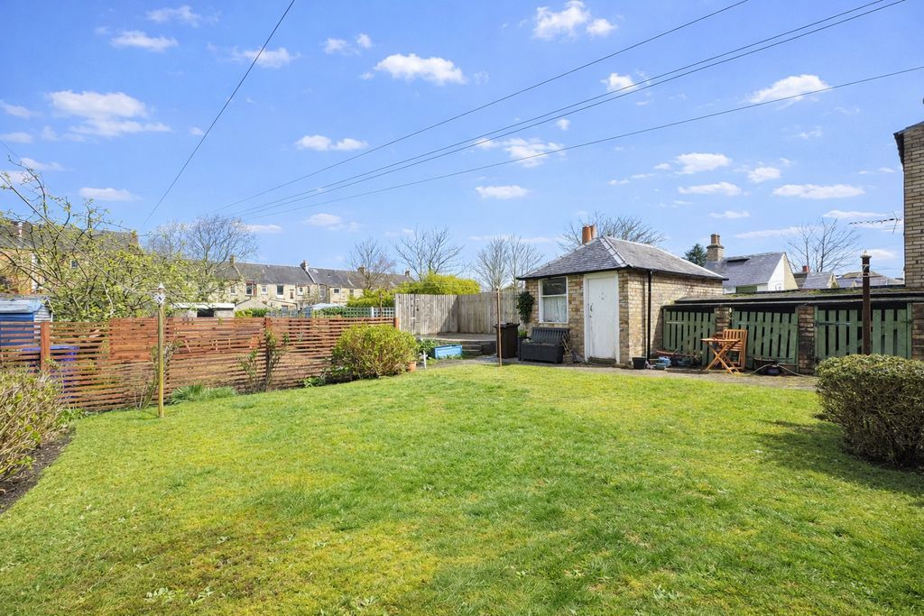 Property photo 2 of 15 Photo 13