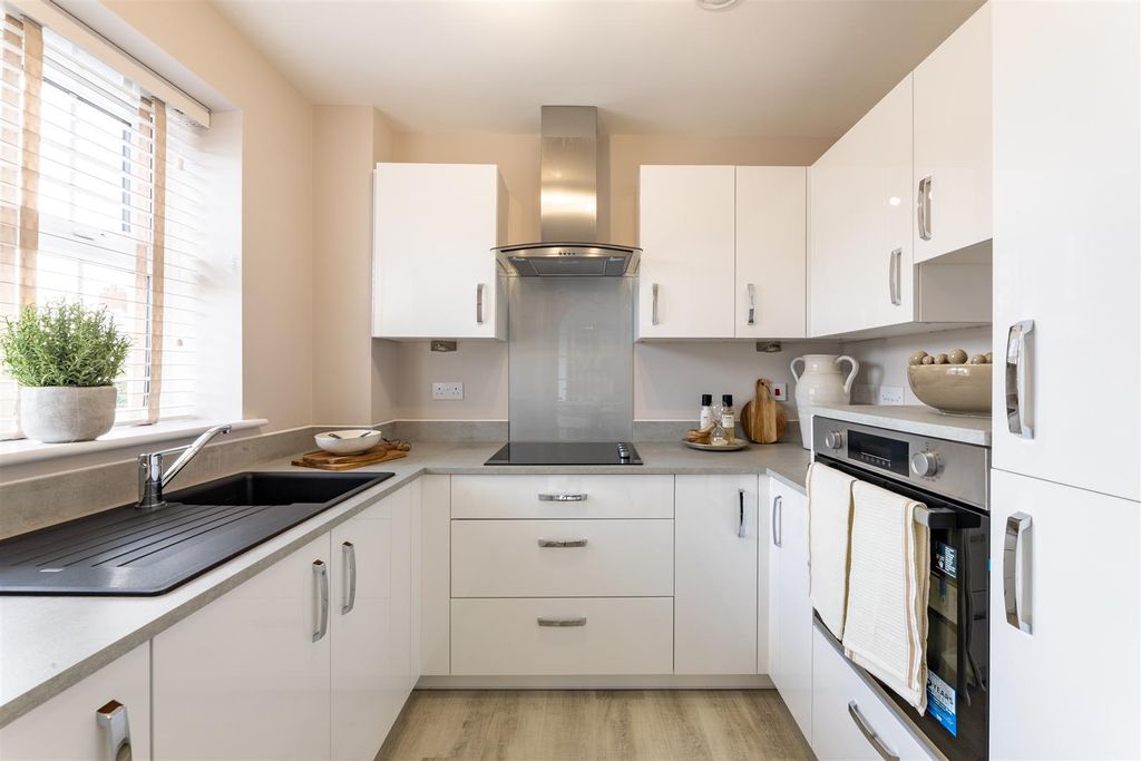 Property photo 2 of 11 2.Jpg