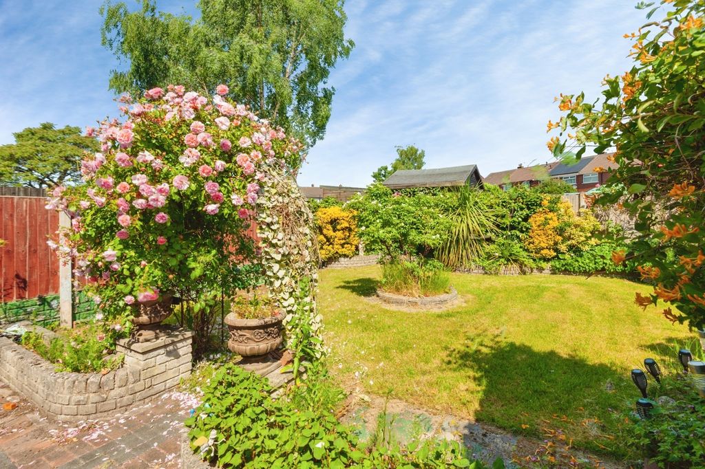 Property photo 2 of 18 Pbox-Img.Jpg