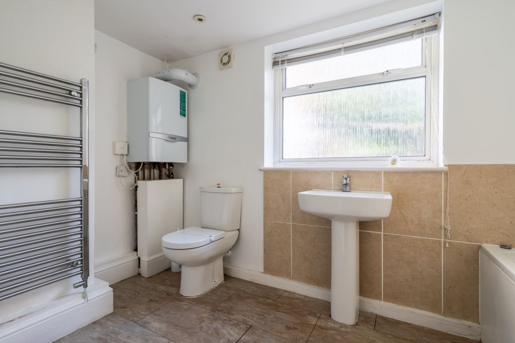Property photo 3 of 21 5085852