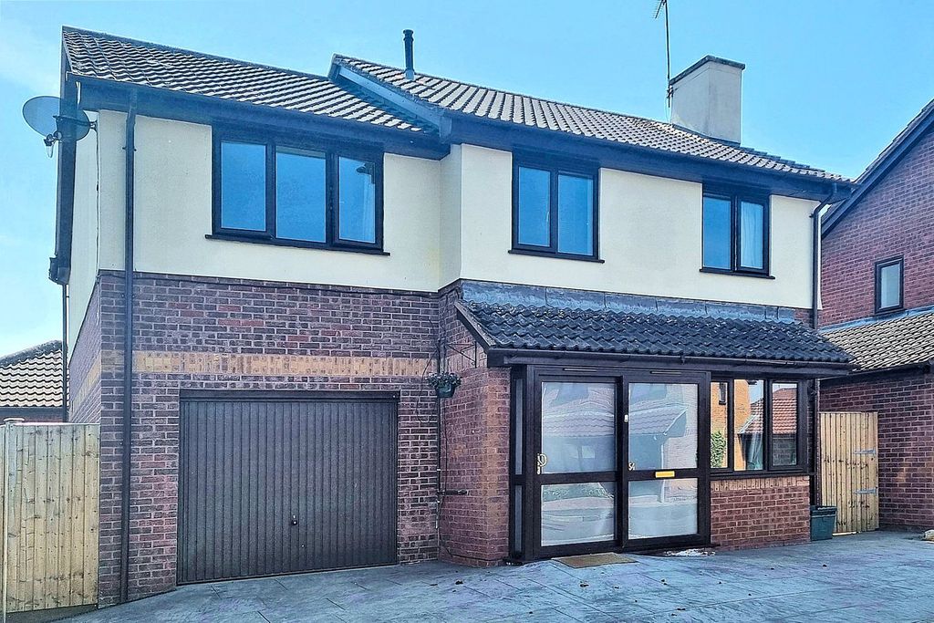 Property photo 1 of 14