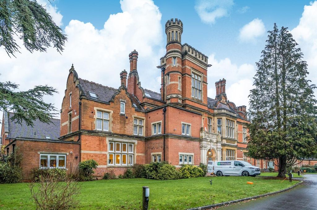 Property photo 2 of 19 1389478-19-693Fdf16Da275.Jpg