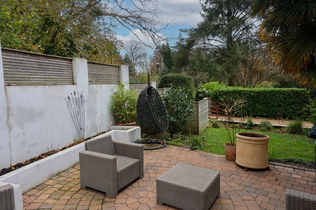 Property photo 3 of 22