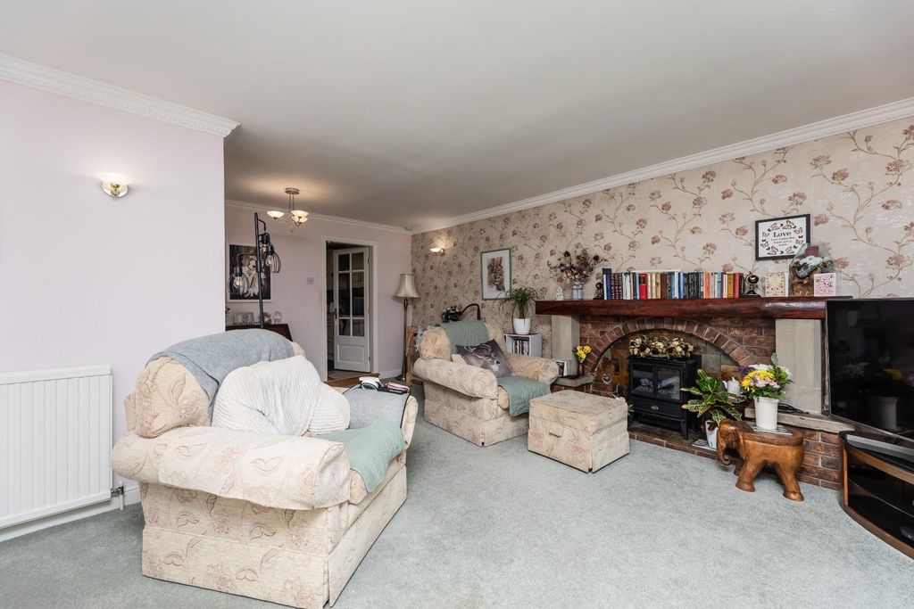 Property photo 2 of 15 5C5A2840.Jpg