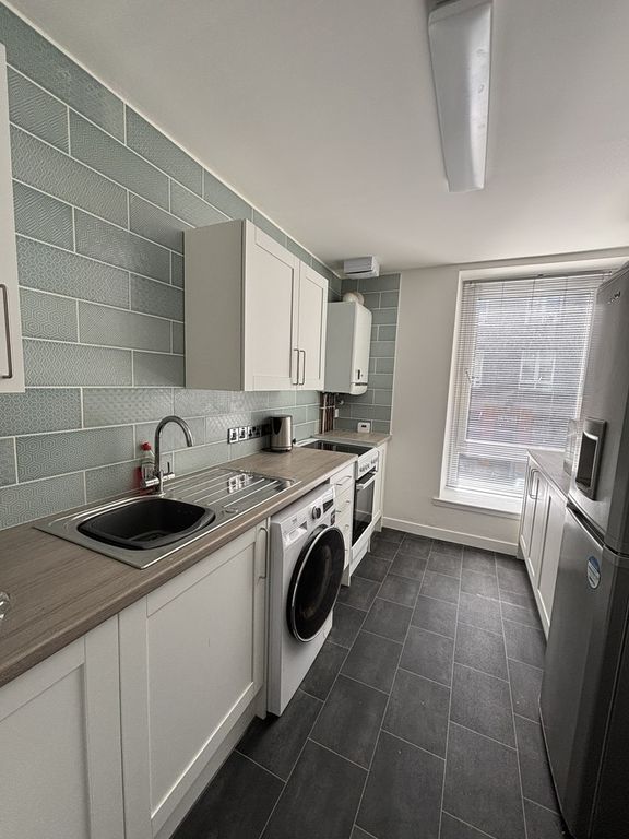 Property photo 2 of 5 8B Mr 1