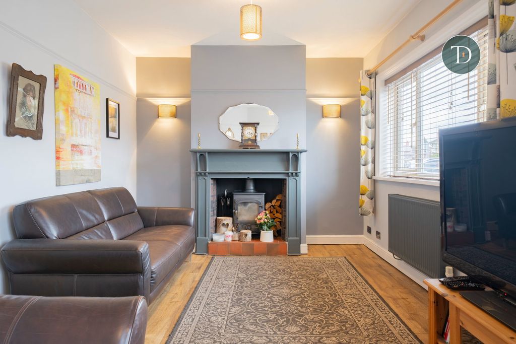 Property photo 3 of 26