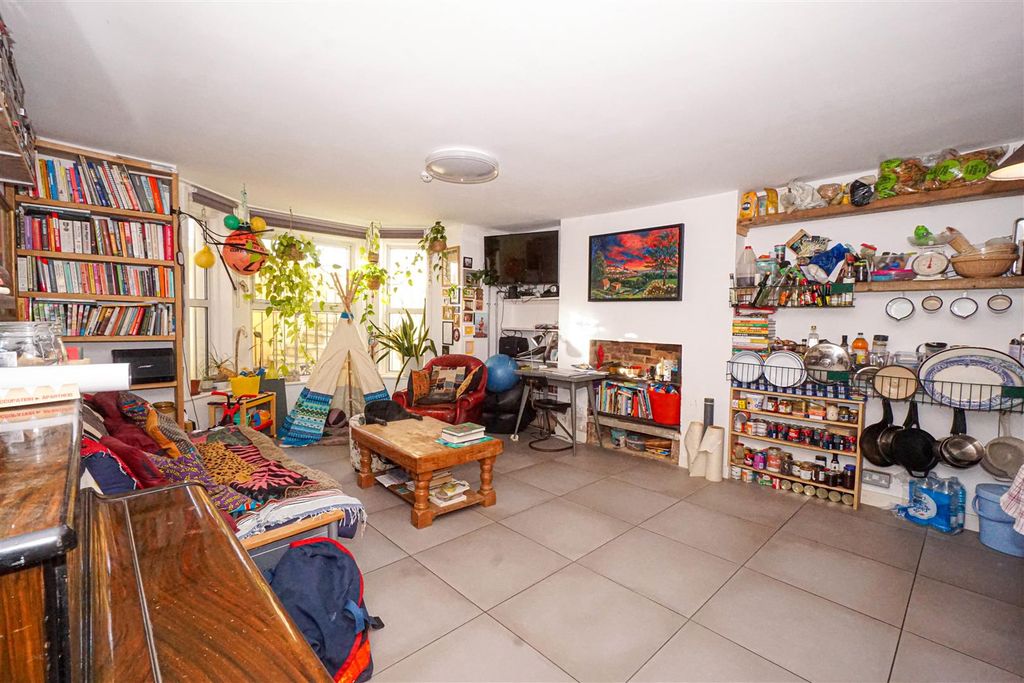 Property photo 3 of 15 Dsc05660.Jpg