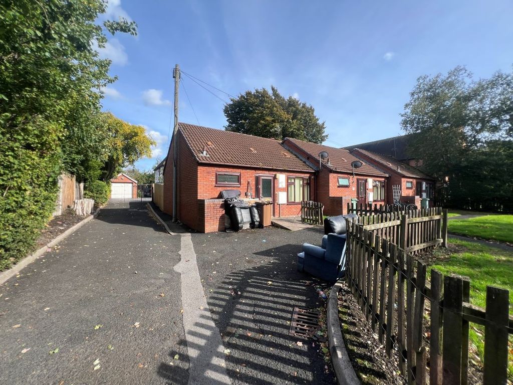 Property photo 2 of 15