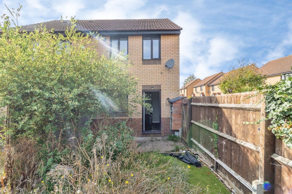Property photo 2 of 13