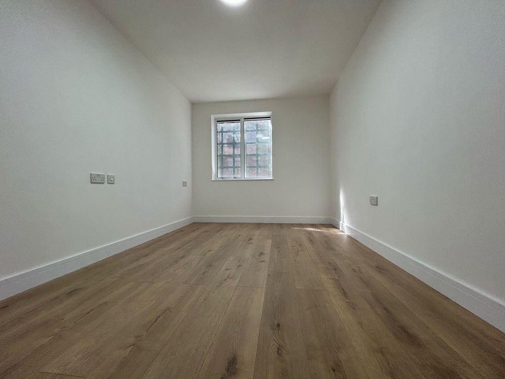 Property photo 3 of 14 Zdjecie Whatsapp 2025-04-17 O 13.04.36_A8E38E2d