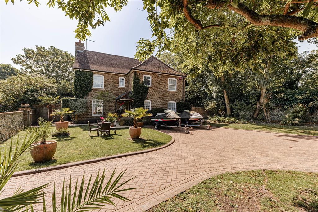 Property photo 2 of 41 L J Imaging-4.Jpg