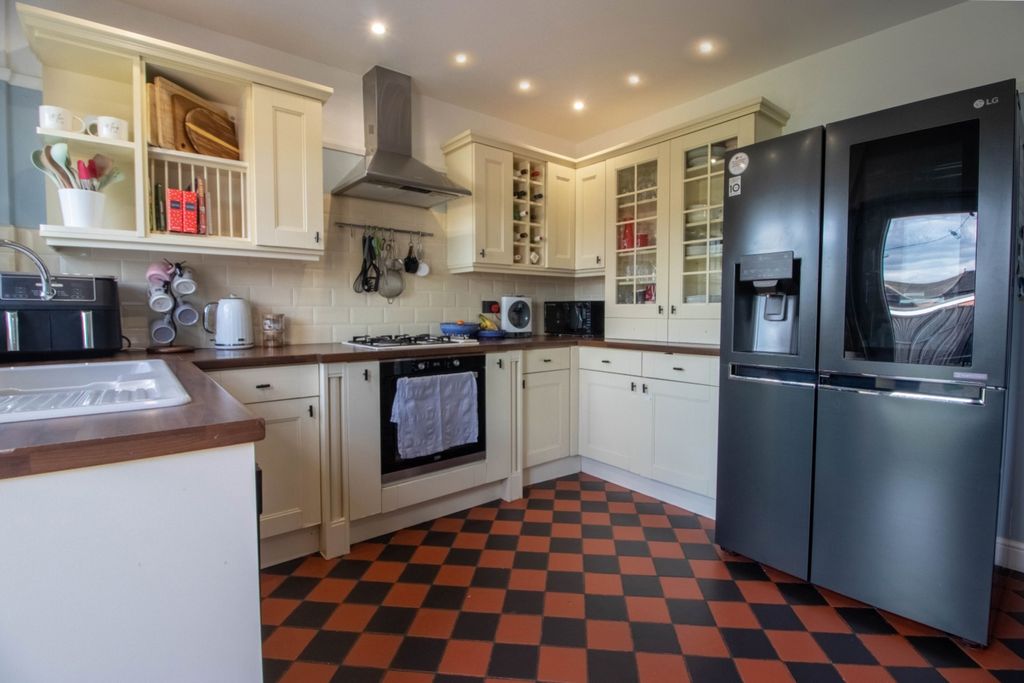 Property photo 3 of 15 Lrg_Img_3547-Hdr