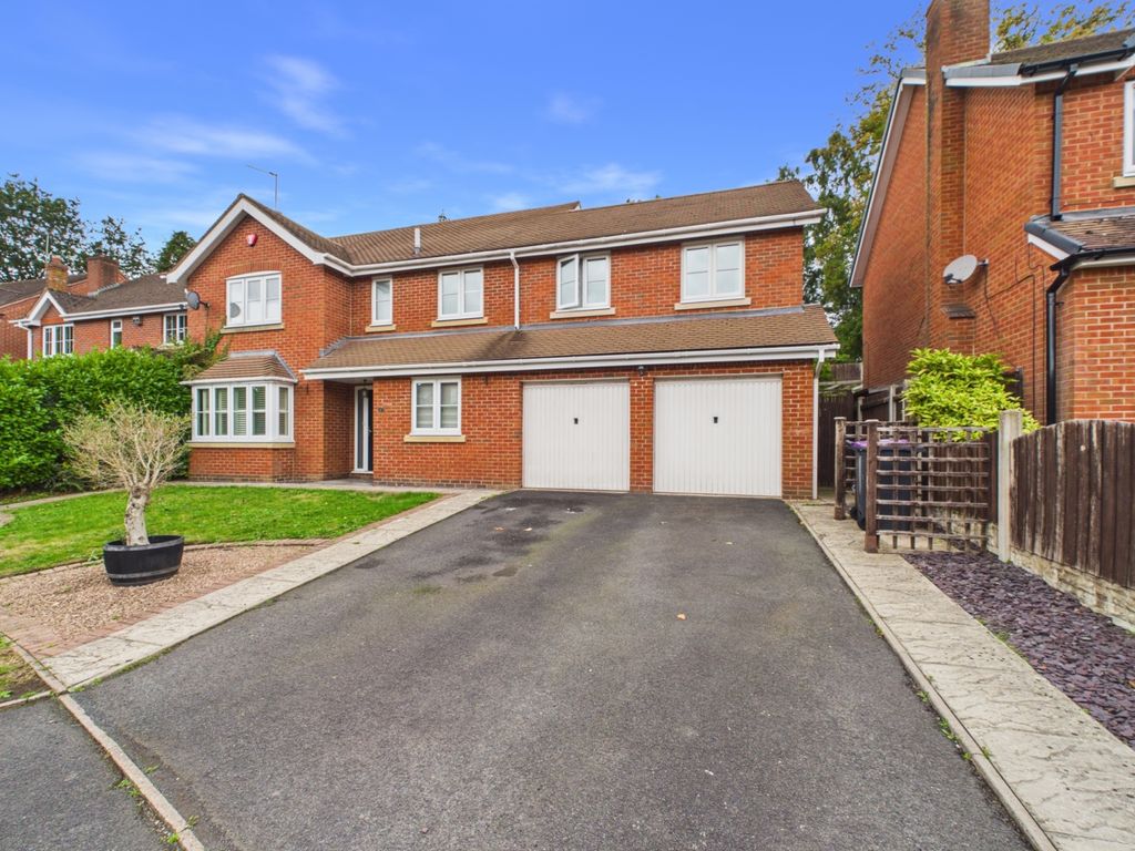 Property photo 1 of 24 Cam01445G0-Pr0891-Still024