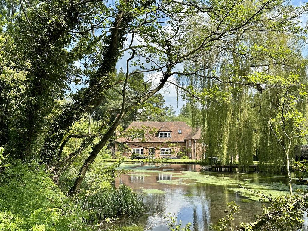 Additional image 26 of 5 bed detached house for saleAndwell Lane, Andwell, Hook, Hampshire RG27