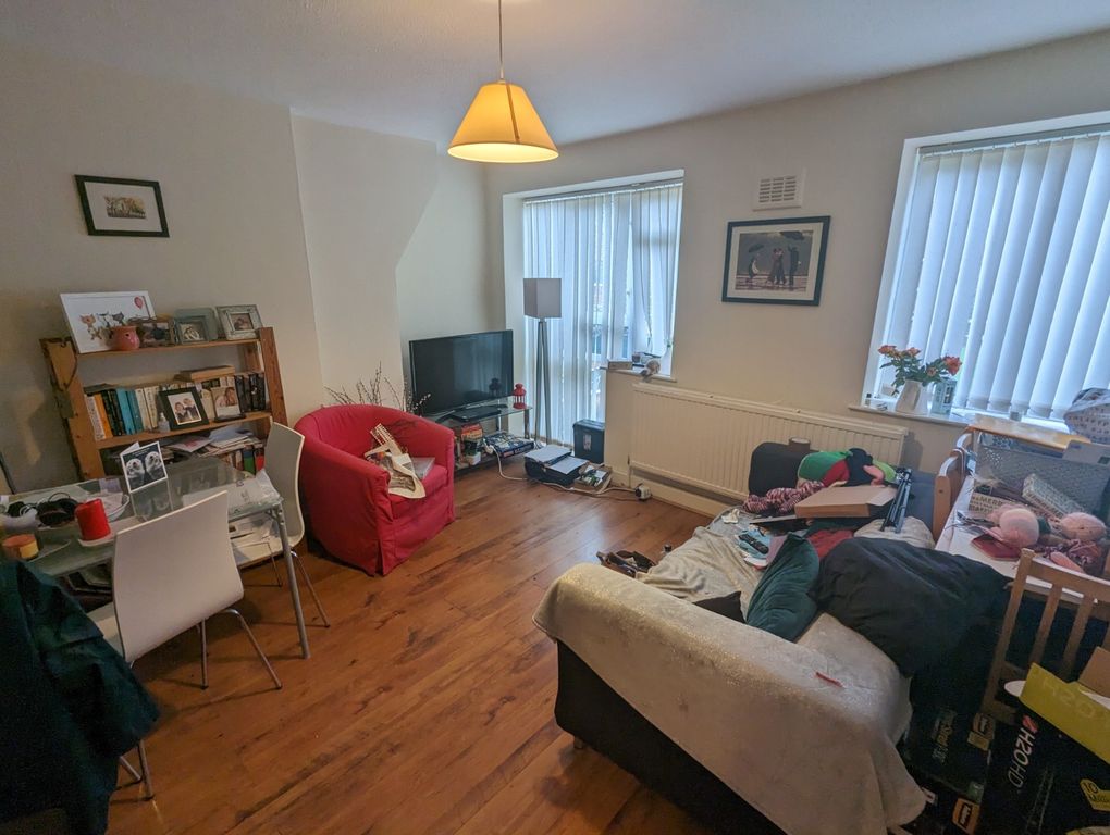 Property photo 2 of 8 Living Room