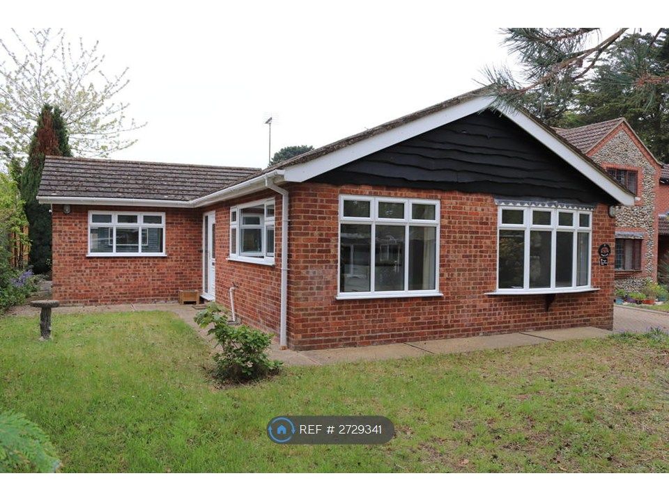 Property photo 1 of 10 Front