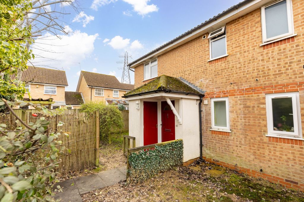 Property photo 1 of 12