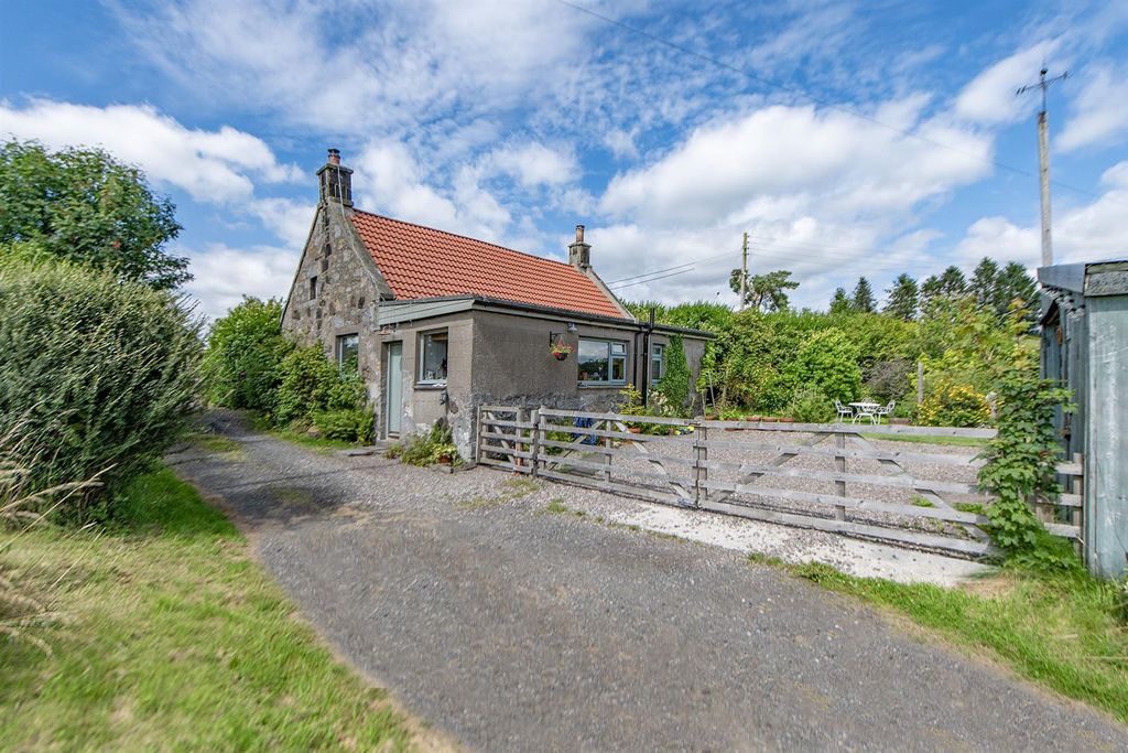 Property photo 1 of 34 001c.Jpg