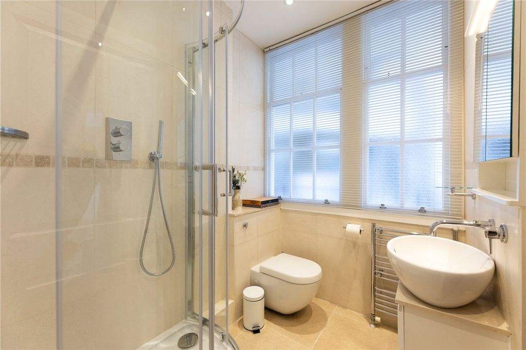 Property photo 3 of 9 Picture No. 22