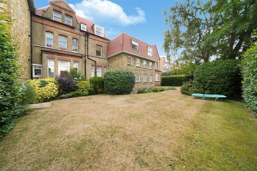 Property photo 3 of 15 Cambalt Road