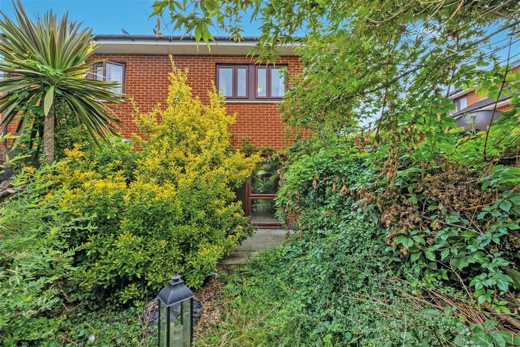 Property photo 3 of 5
