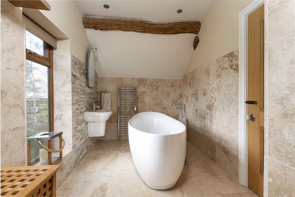 Additional image 17 of 6 bed property for saleAbnalls Farm, Cross In Hand Lane, Lichfield WS13