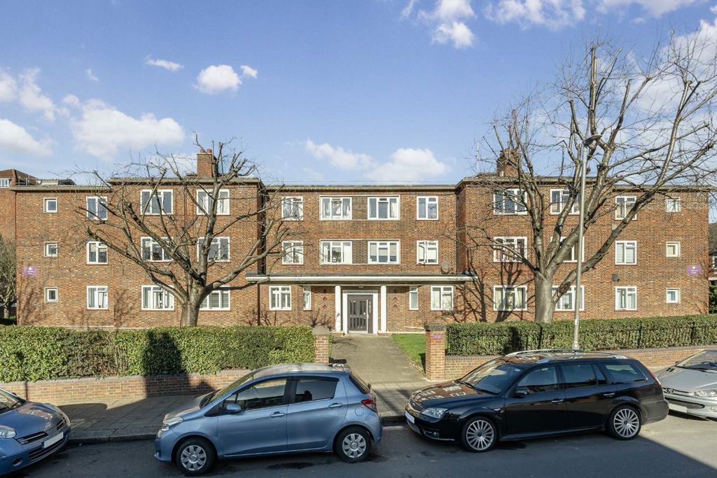 Property photo 3 of 5