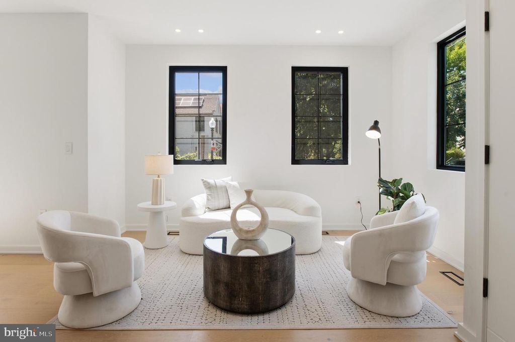Property photo 3 of 22 <Alttext/>