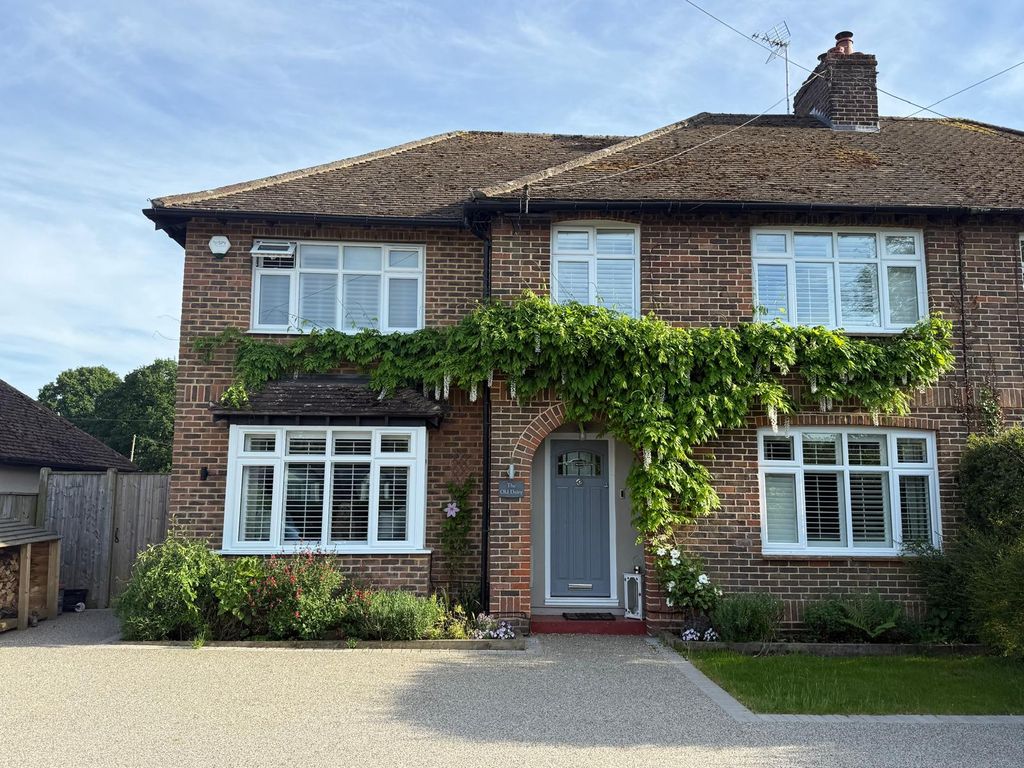 Property photo 1 of 60