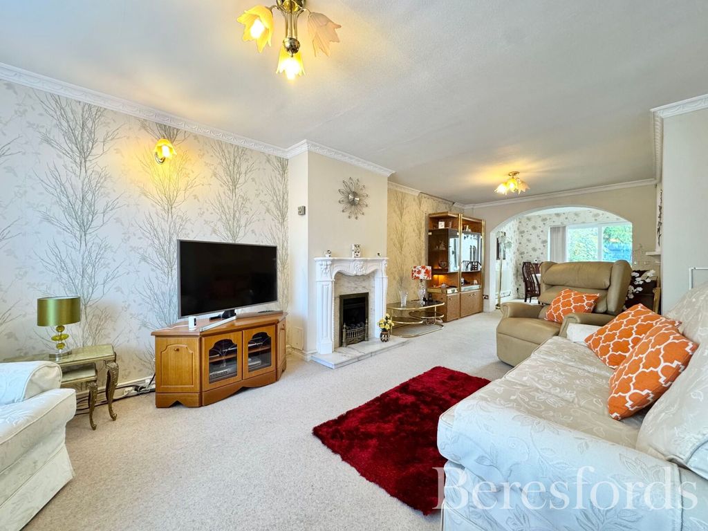 Property photo 2 of 17 Picture No. 05