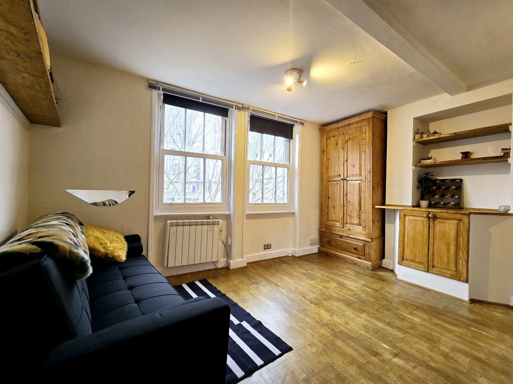 Property photo 2 of 5 Gallery
