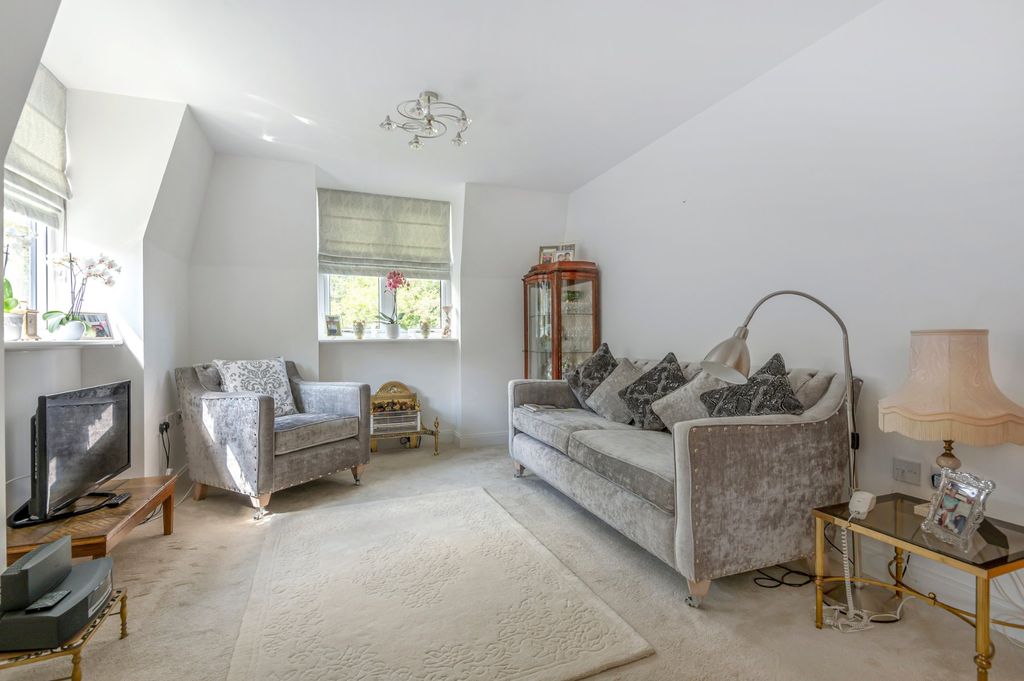 Property photo 2 of 31 Picture No. 42