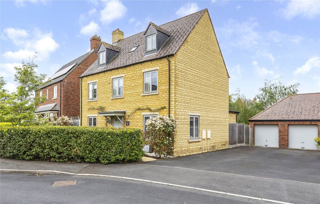 Property photo 1 of 15 Picture No. 32