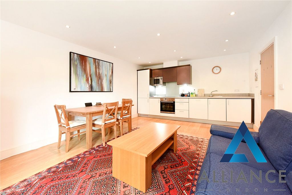 Property photo 3 of 10 Picture No. 01