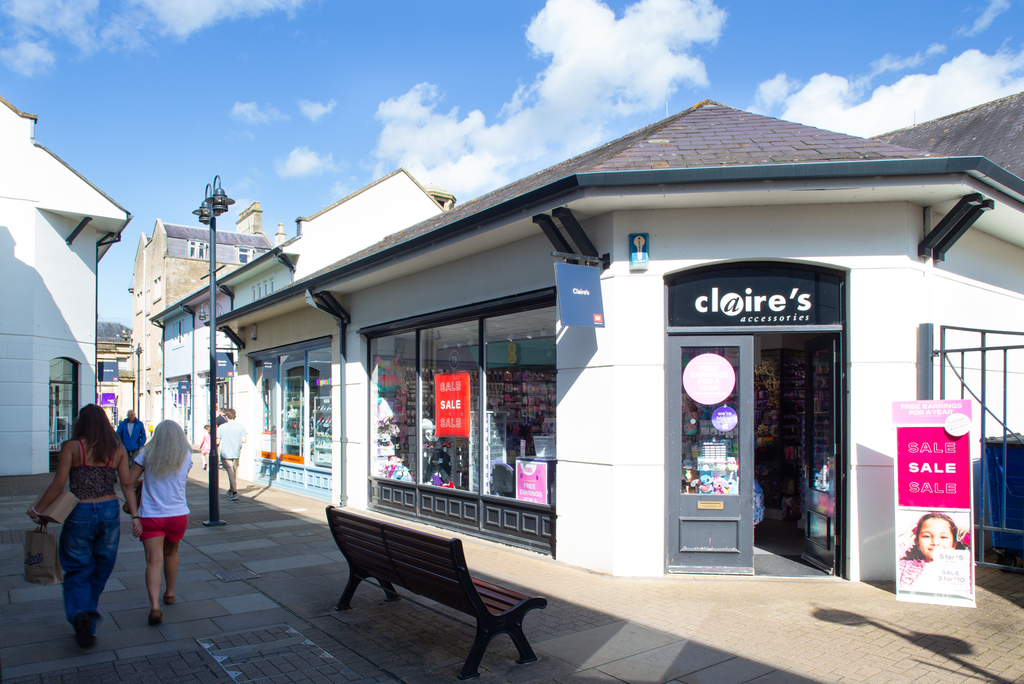 Property photo 2 of 3